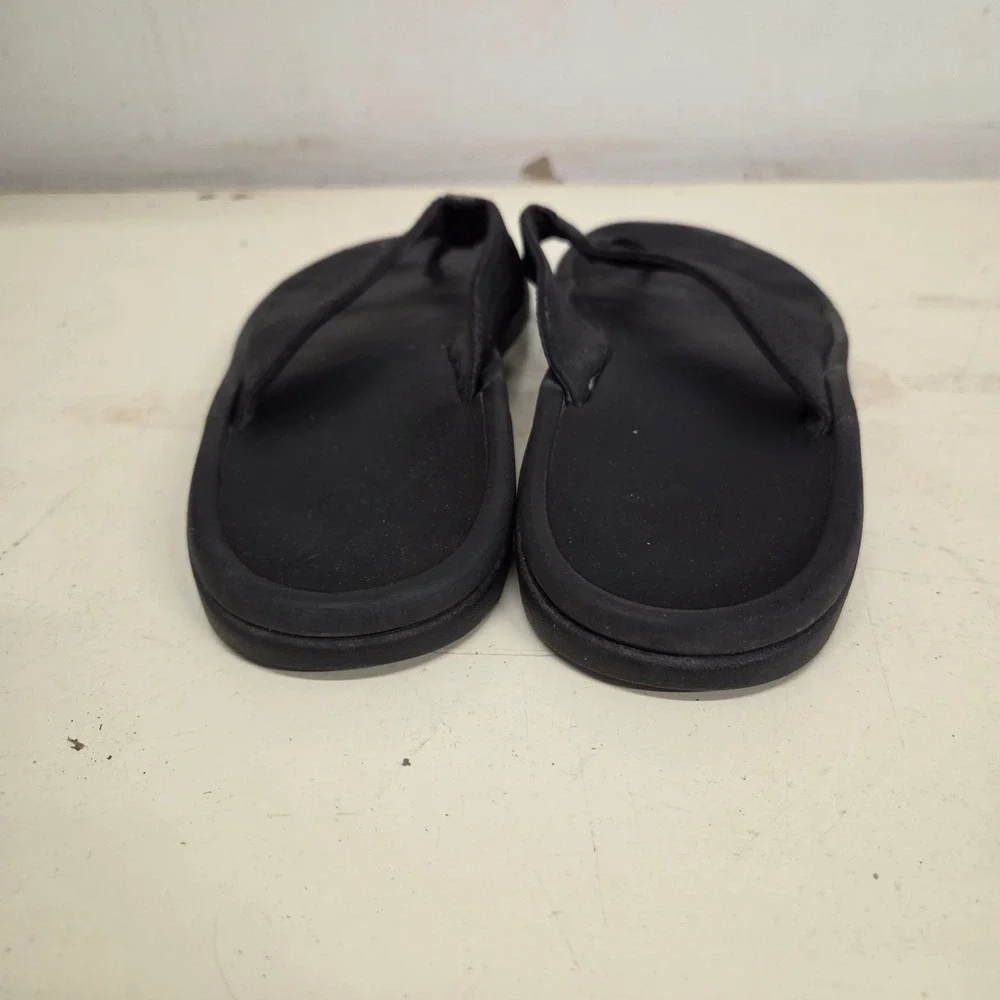 OluKai Ohana Mens Black Flip Flop Sandals Casual Beach Water Resistant Shoes